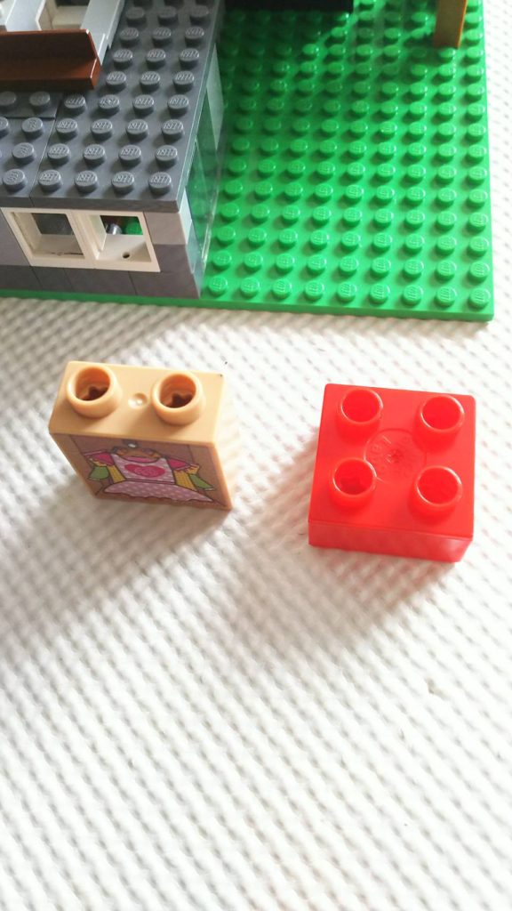 検証】レゴ/レゴデュプロ/アンパンマンブロックラボの互換性は？大きいレゴに普通のレゴはくっつくの？ | 日常的マネー偏差値向上ブログ