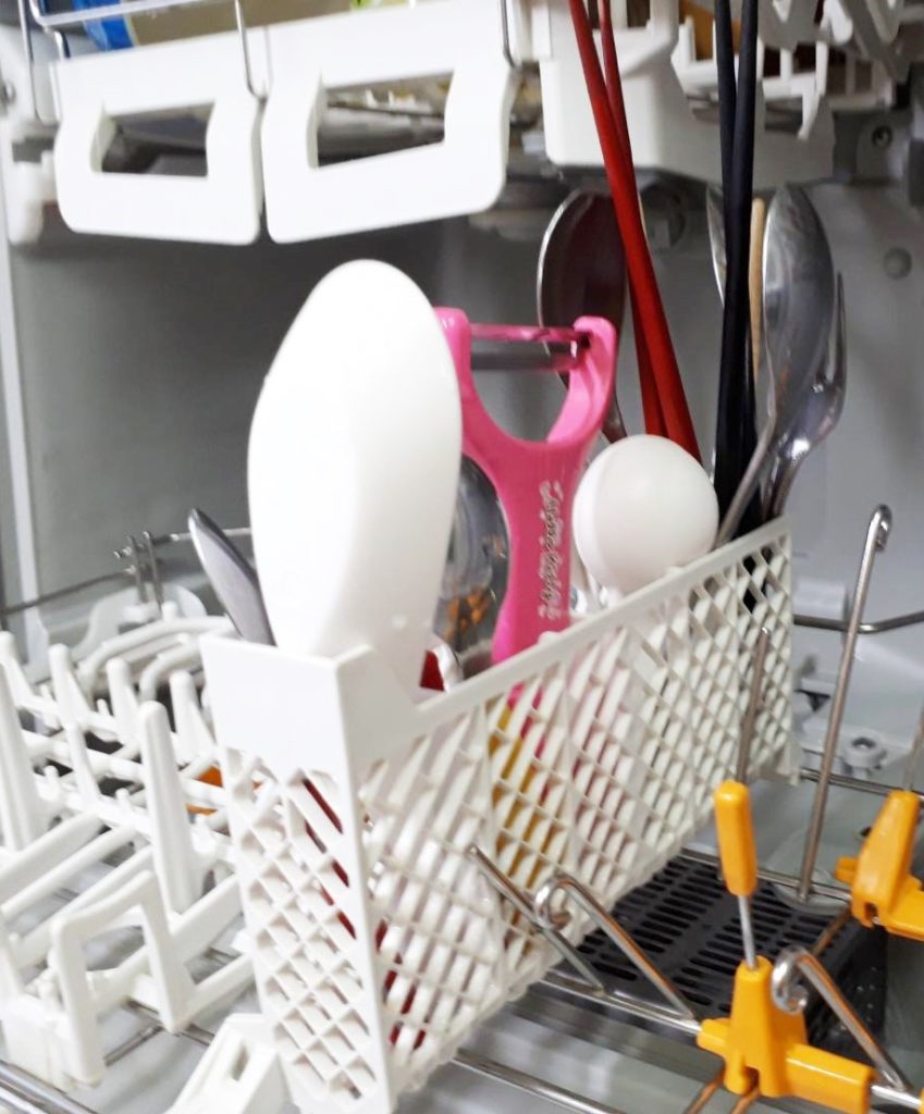 食洗機をより快適に使うための道具３選 小物入れ ネット 箸立てをご紹介 日常的マネー偏差値向上ブログ